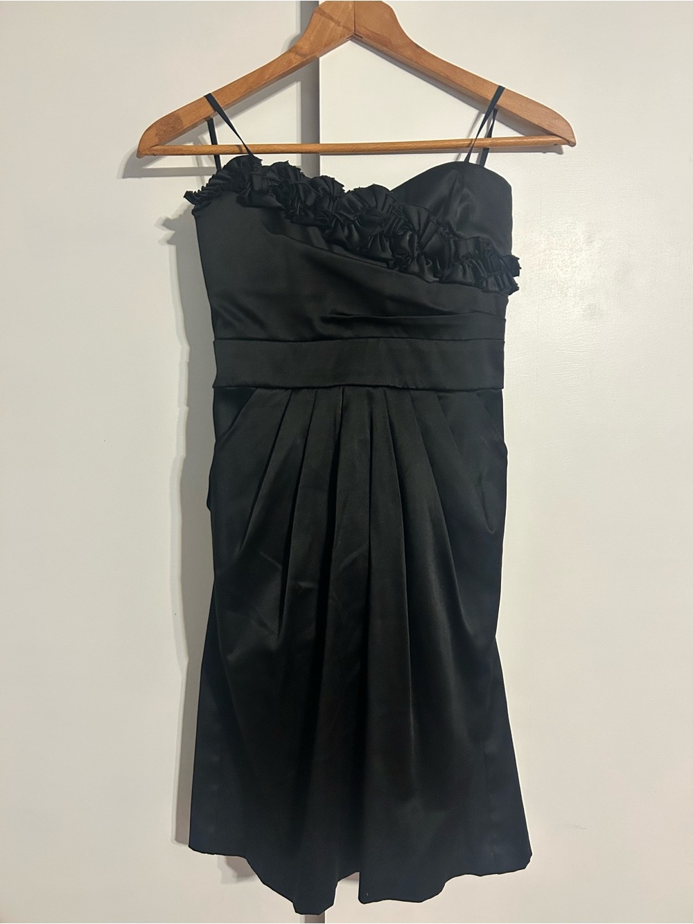 Y2K BCX Elegant Black Ruffle-Trim Strapless Dress